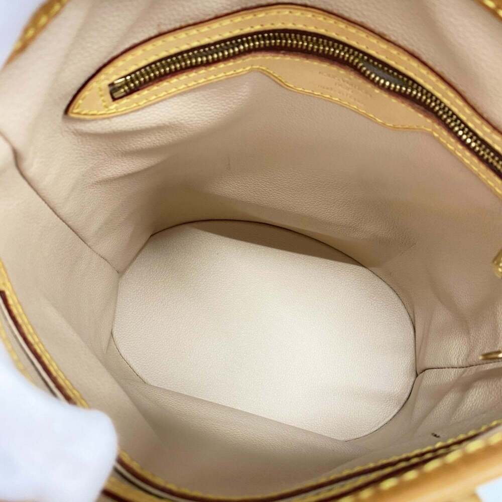 LOUIS VUITTON Brown Monogram Tote Bag - Picture 4 of 11